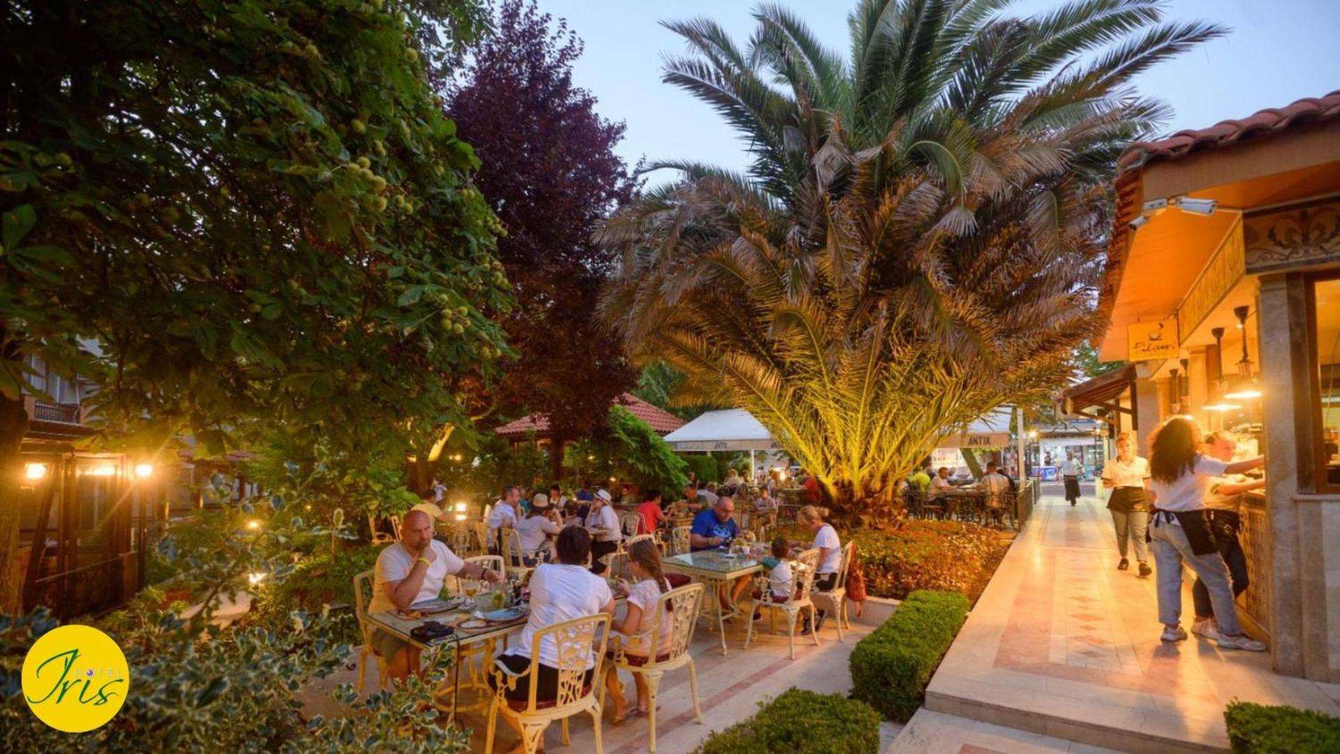 Hotel Iris-Mimoza จูปิเตอร์ ภายนอก รูปภาพ