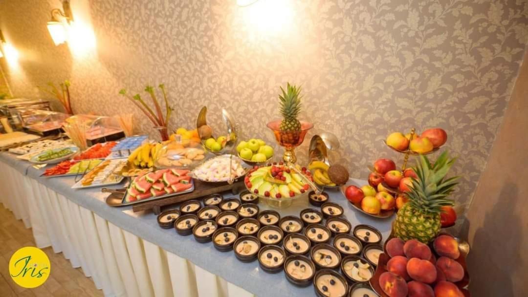 Hotel Iris-Mimoza จูปิเตอร์ ภายนอก รูปภาพ